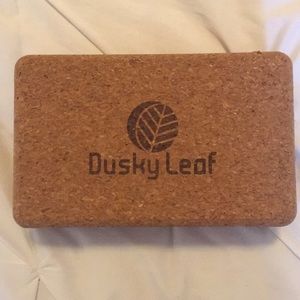 Yoga Block (Dusky Leaf)